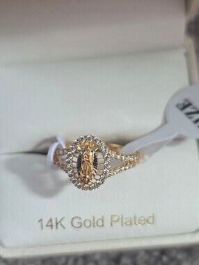 Cynthia White Yellow & Rose Three Color Virgin Mary Cubic Zirconia Ring Size: 7